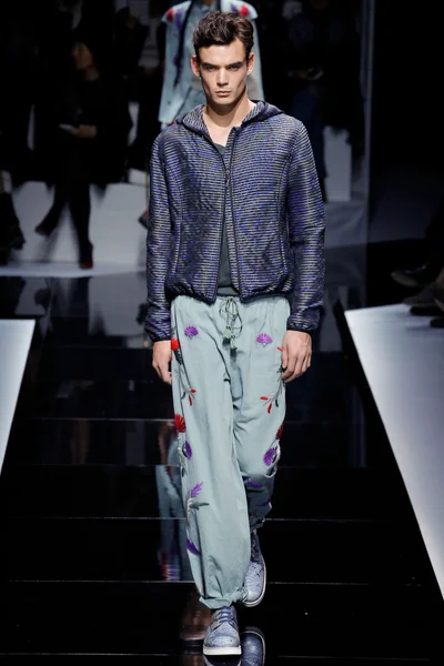 Look 62
